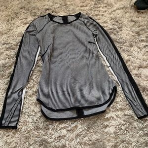 Lululemon Women's Long Sleeve Shirt